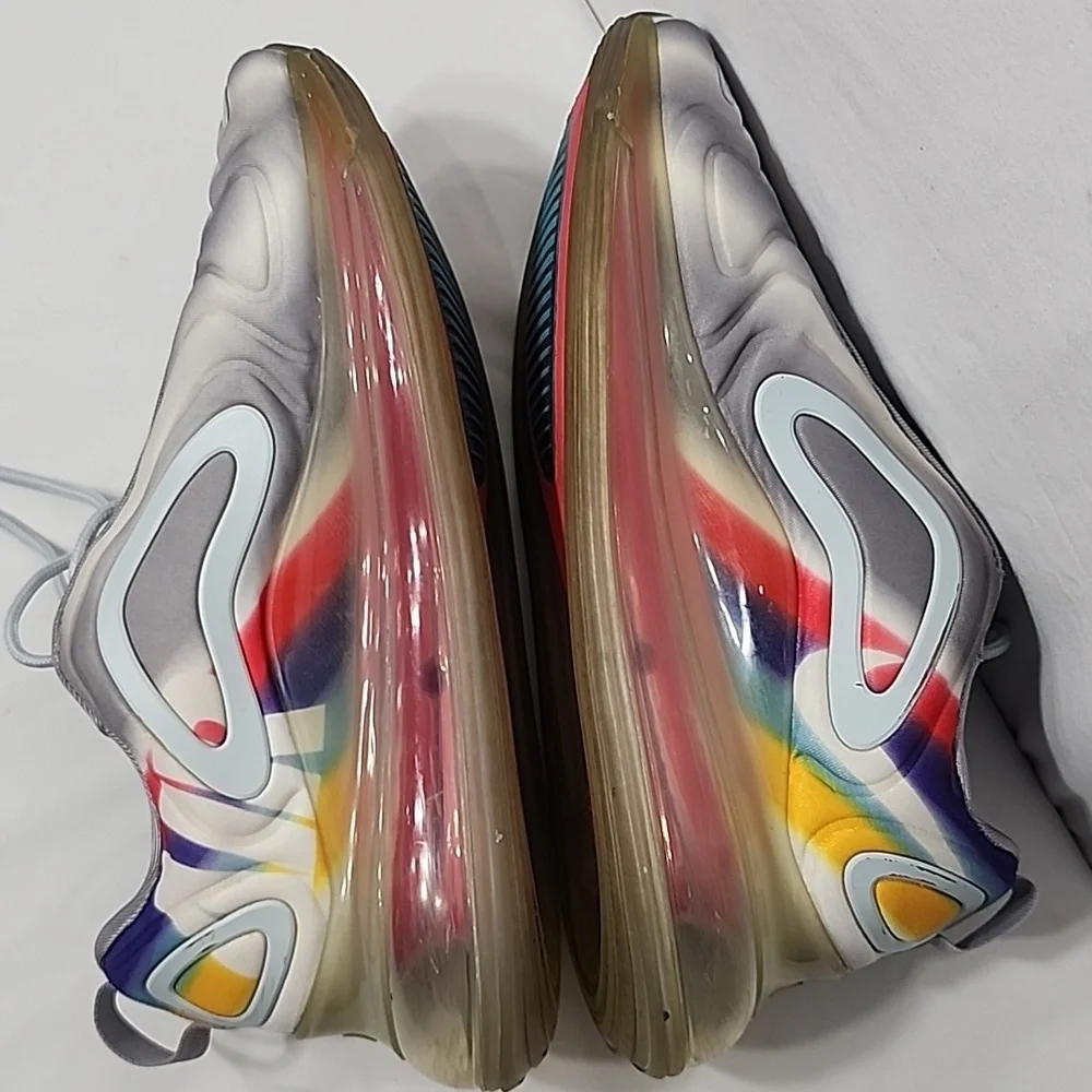 Nike Air Max 720 AR9293-011‎ Airbrush Running Shoes Grey/Rainbow Men's Size 9